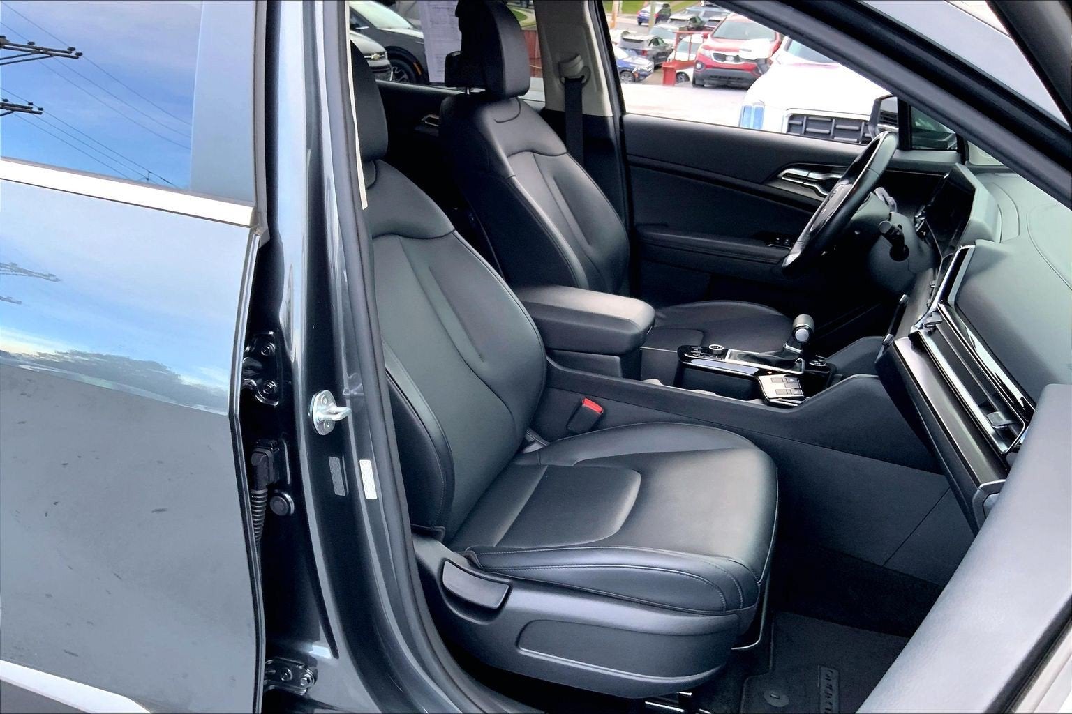 2024 Kia Sportage EX