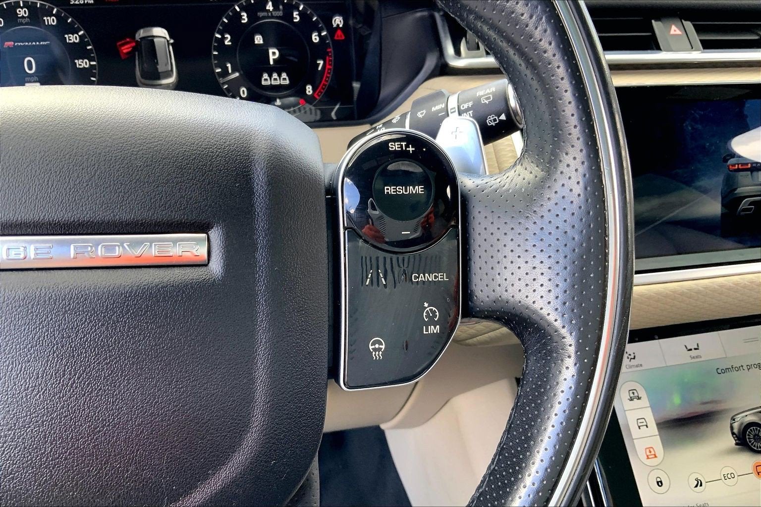 2019 Land Rover Range Rover Velar R-Dynamic SE
