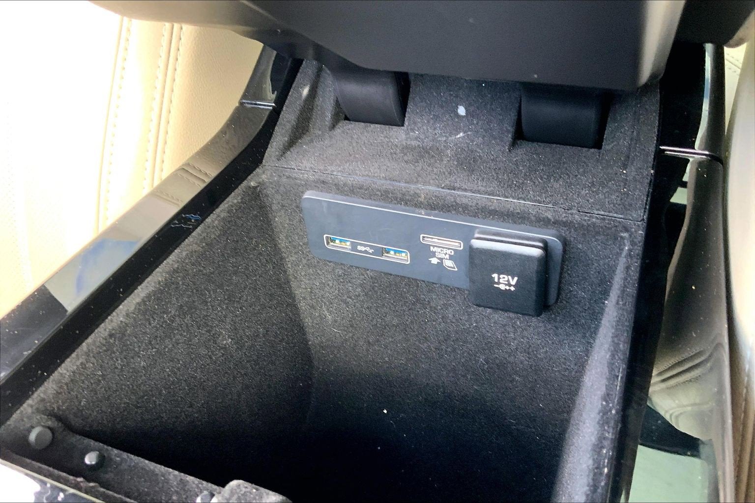 2019 Land Rover Range Rover Velar R-Dynamic SE