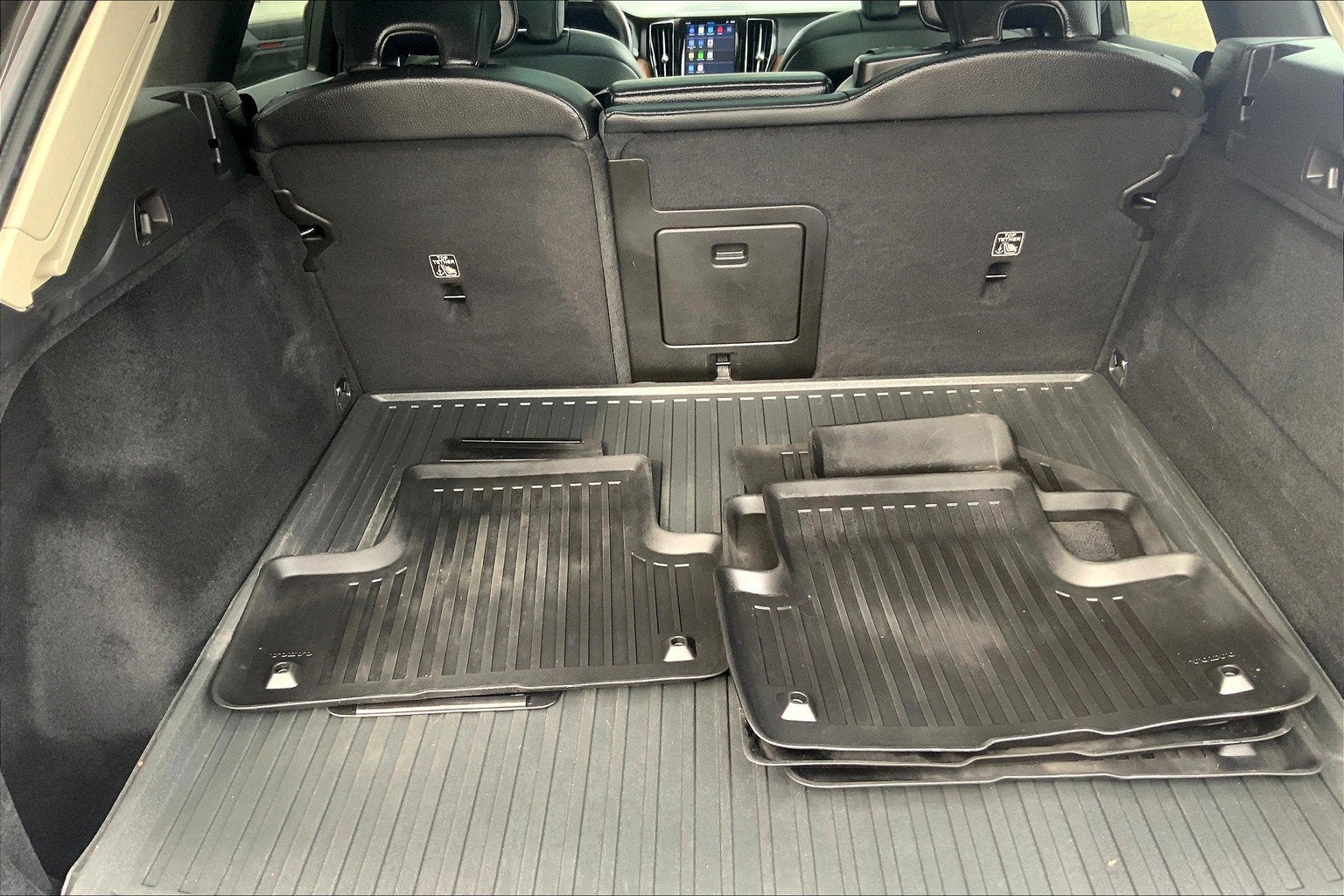 2022 Volvo XC60 Momentum