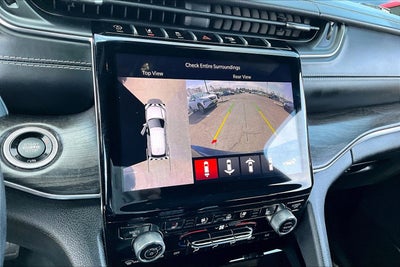 2022 Jeep Grand Cherokee Overland