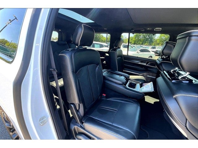 2024 Jeep Grand Wagoneer L Series II