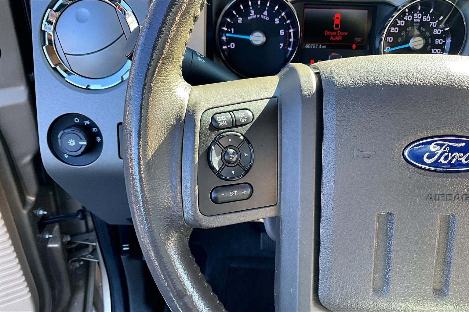 2012 Ford Super Duty F-350 SRW Lariat