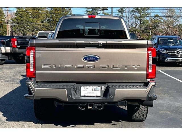 2023 Ford Super Duty F-350 SRW LARIAT