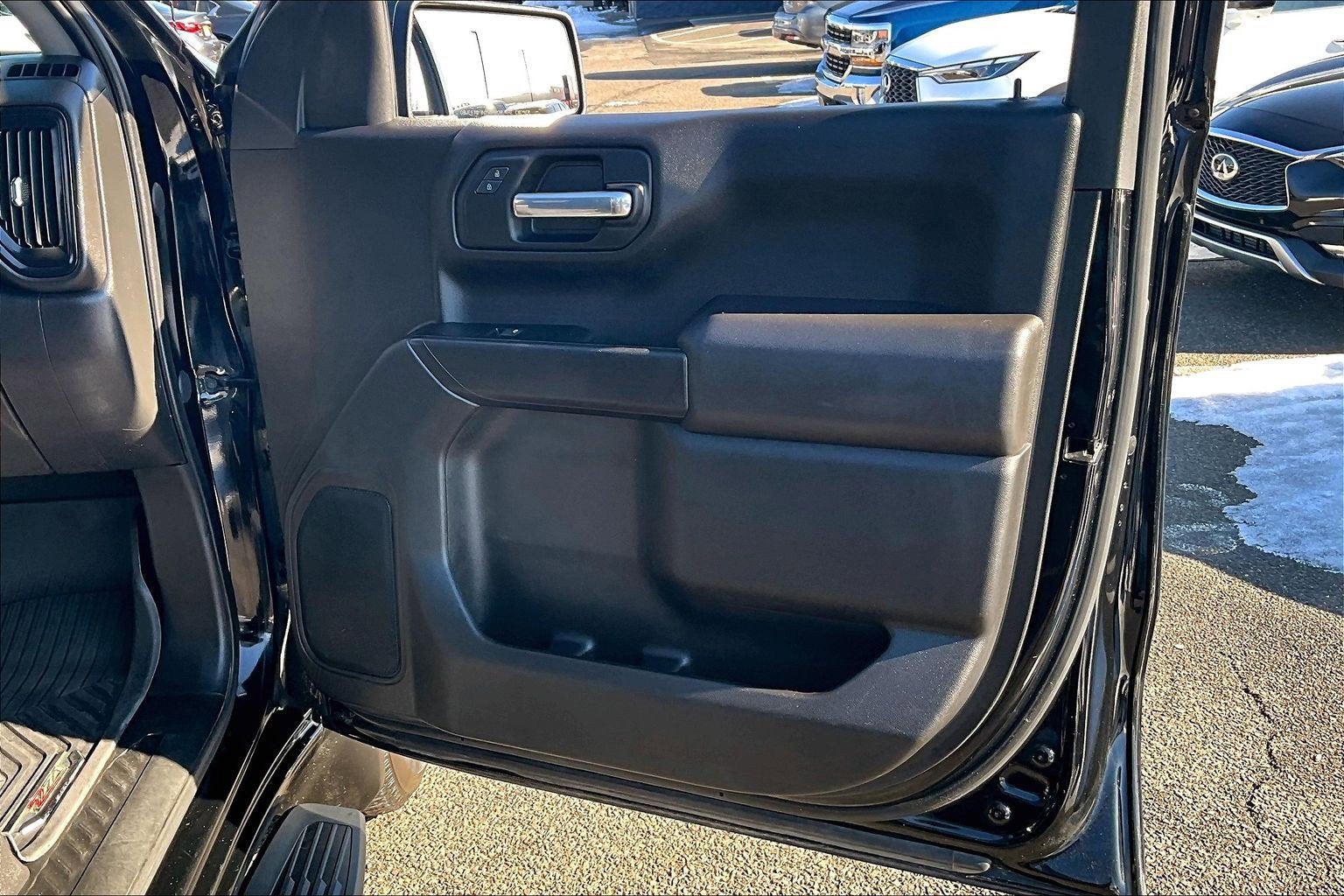 2022 Chevrolet Silverado 1500 LTD Custom Trail Boss