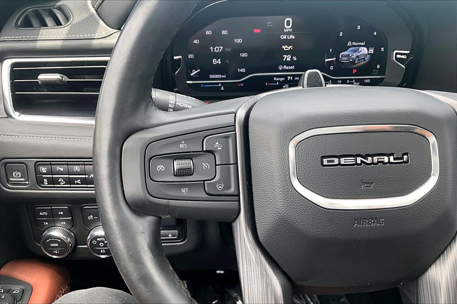 2023 GMC Yukon Denali Ultimate