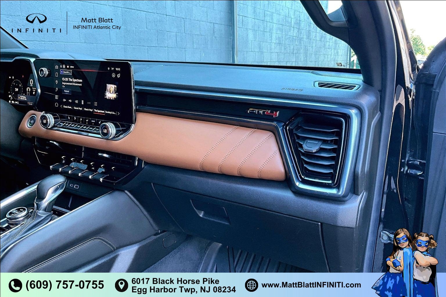 2024 GMC Canyon 4WD AT4