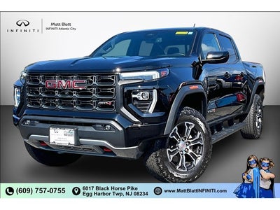 2024 GMC Canyon 4WD AT4