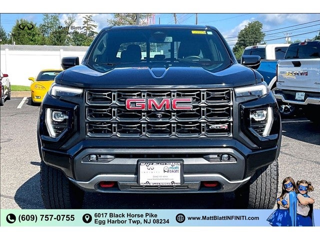 2024 GMC Canyon 4WD AT4