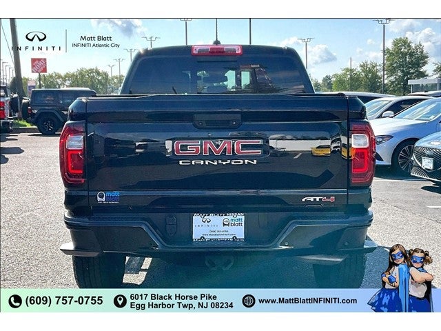 2024 GMC Canyon 4WD AT4