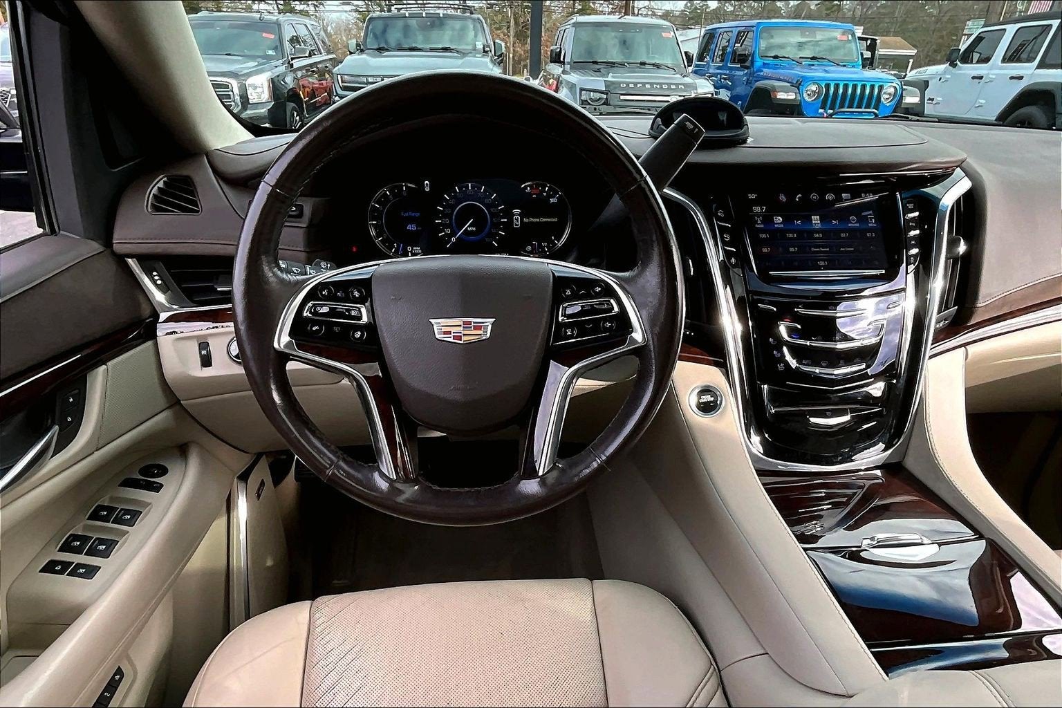 2016 Cadillac Escalade Luxury Collection
