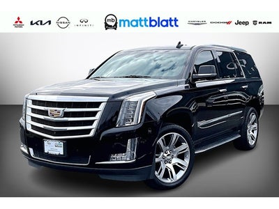 2016 Cadillac Escalade Luxury Collection