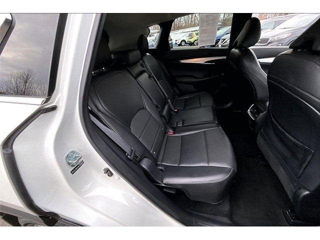 2021 INFINITI QX50 LUXE