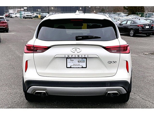 2021 INFINITI QX50 LUXE