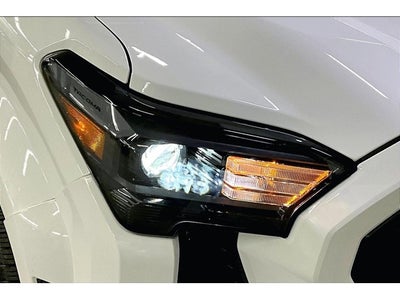 2024 Toyota Tacoma 4WD SR5