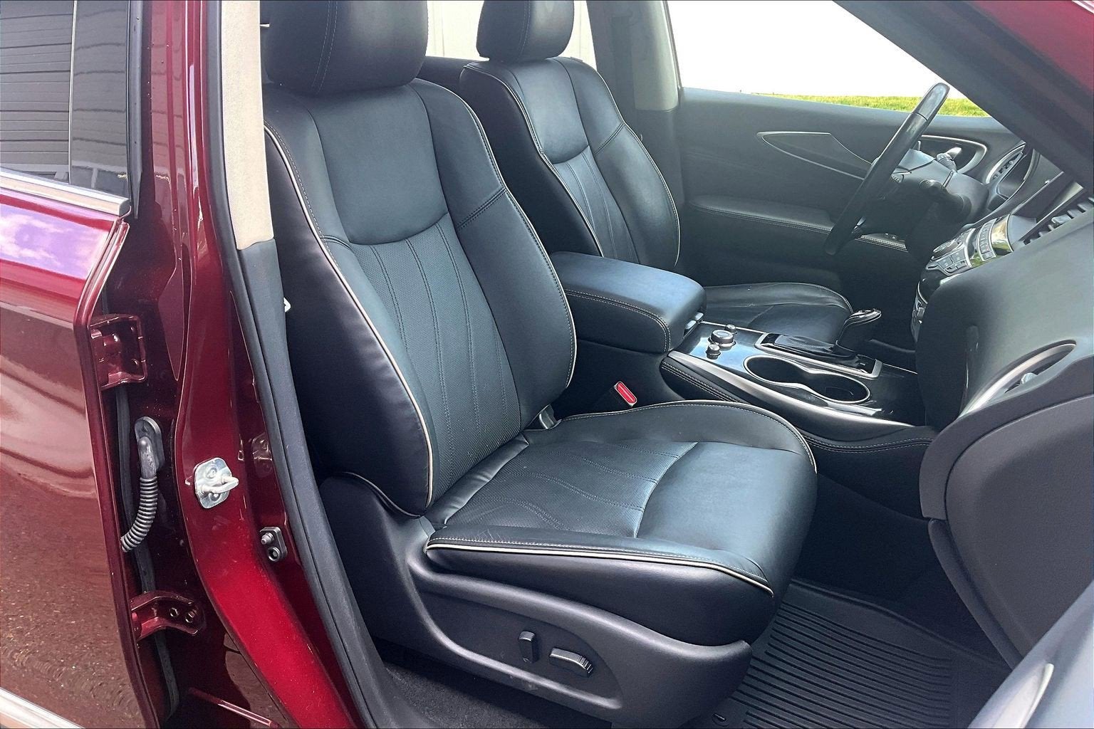 2019 INFINITI QX60 LUXE AWD