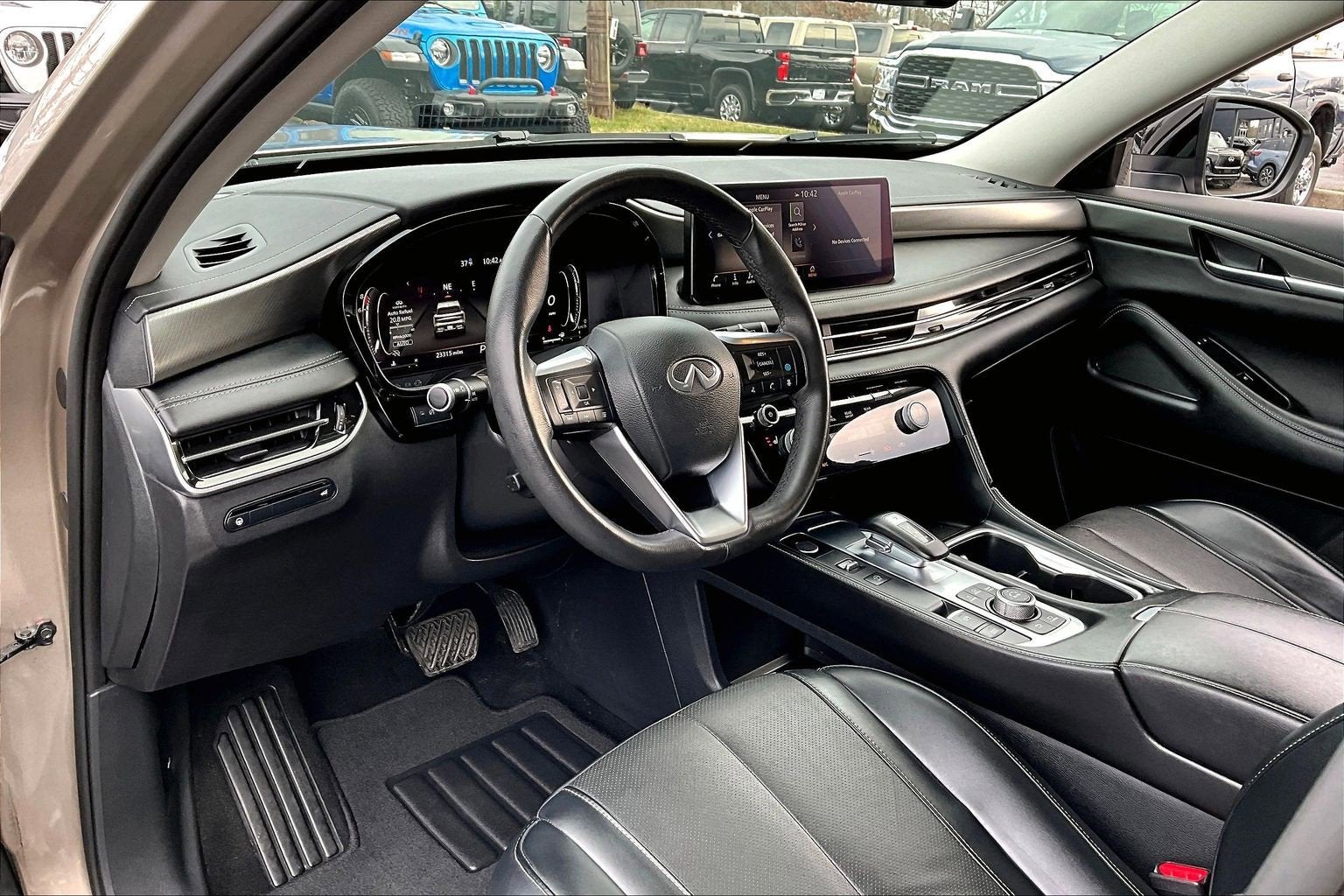 2023 INFINITI QX60 LUXE AWD