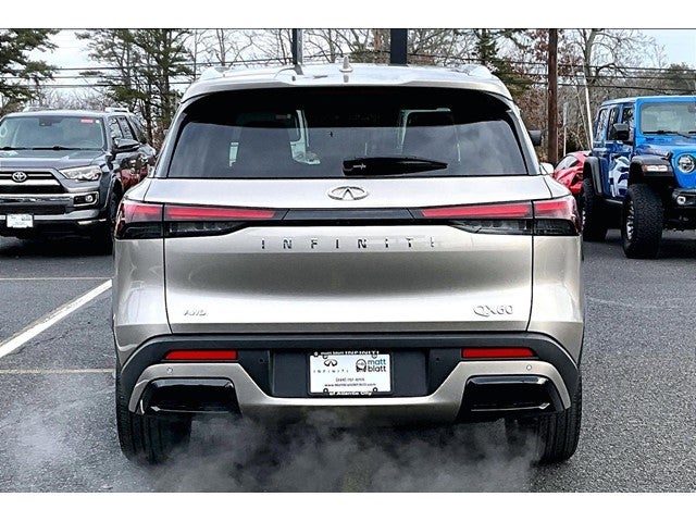2023 INFINITI QX60 LUXE AWD