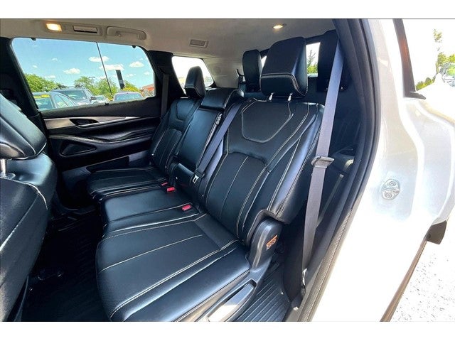 2023 INFINITI QX60 LUXE AWD