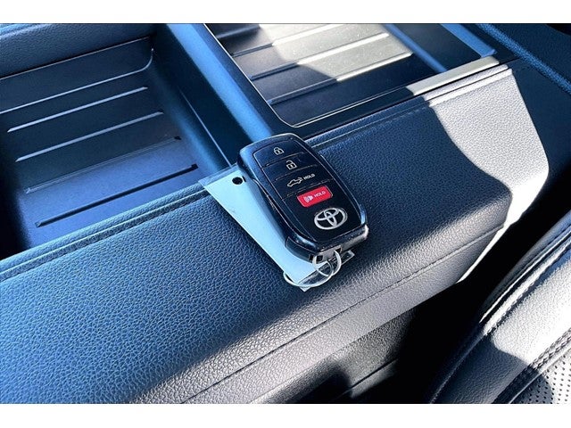2023 Toyota Tundra 4WD SR5