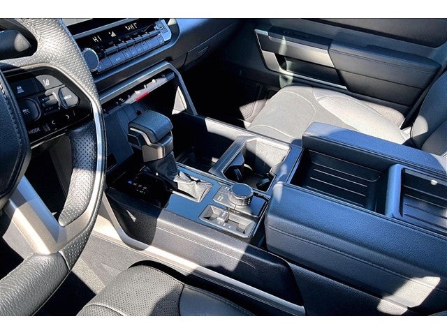 2023 Toyota Tundra 4WD SR5