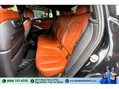 2022 BMW X6 M50i
