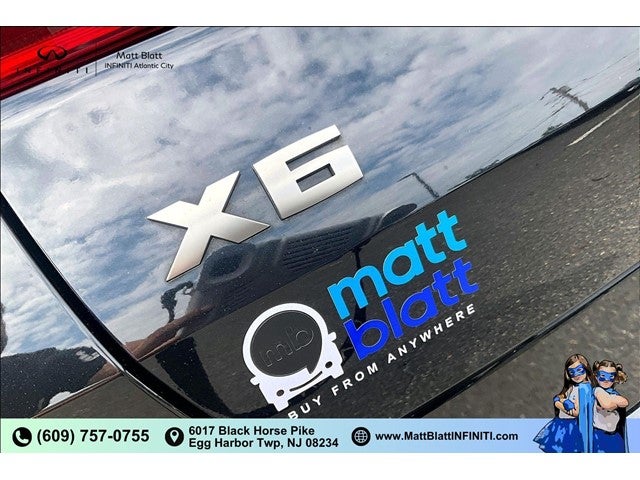 2022 BMW X6 M50i