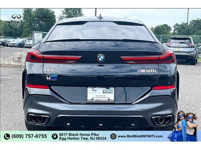 2022 BMW X6 M50i