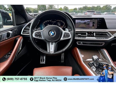 2022 BMW X6 M50i