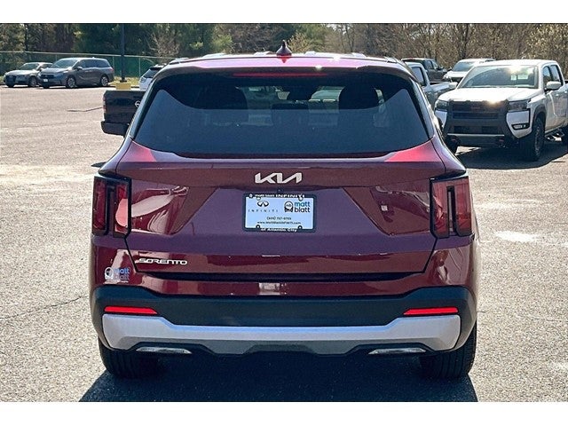 2025 Kia Sorento LX