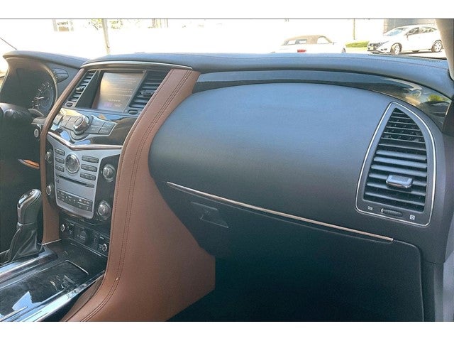 2019 INFINITI QX80 LUXE 4WD