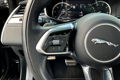 2022 Jaguar XF R-Dynamic SE