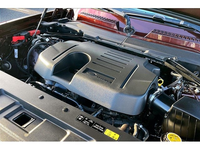 2023 Land Rover Defender X-Dynamic SE