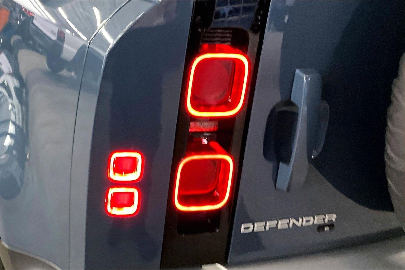 2020 Land Rover Defender S