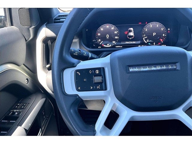 2025 Land Rover Defender S