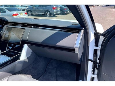 2024 Land Rover Range Rover SE