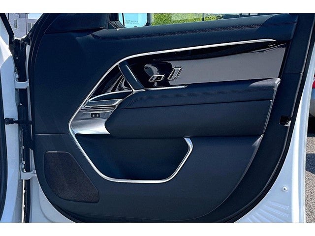 2024 Land Rover Range Rover SE