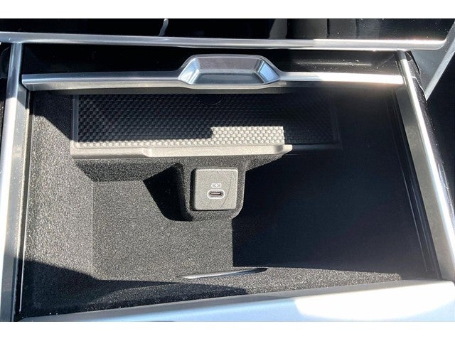 2024 Land Rover Range Rover SE
