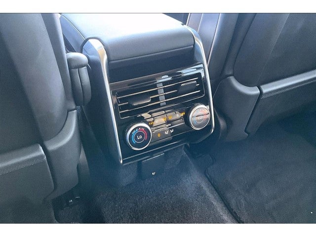 2024 Land Rover Range Rover SE