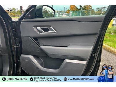 2025 Land Rover Range Rover Velar Dynamic SE