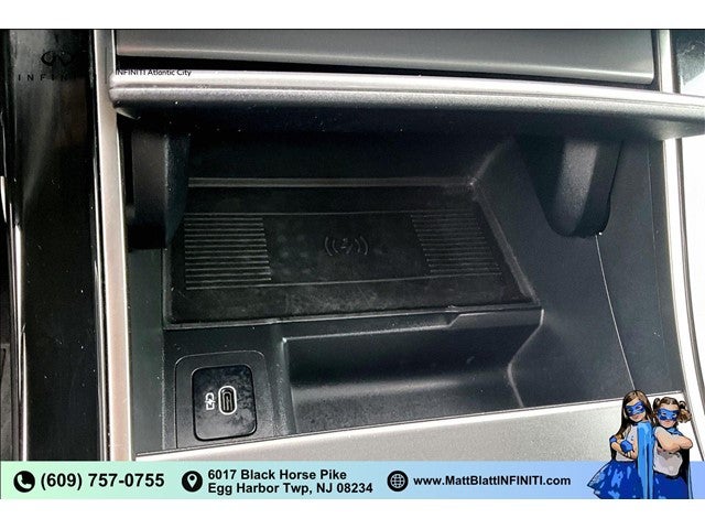 2025 Land Rover Range Rover Velar Dynamic SE
