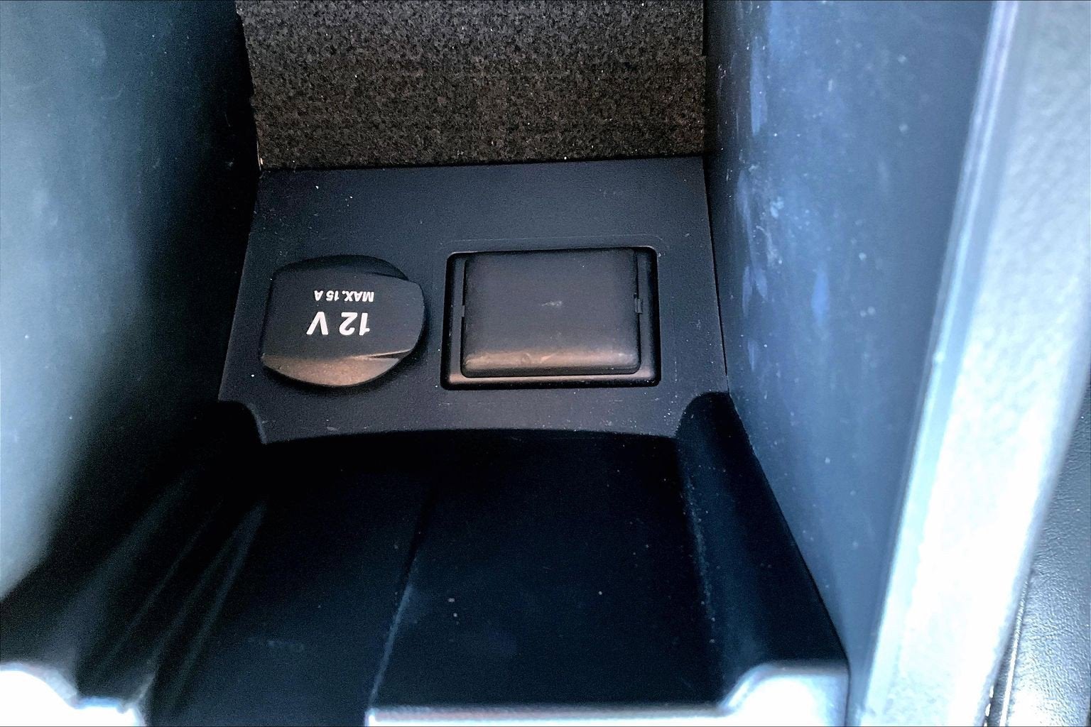 2018 INFINITI QX30 ESSENTIAL