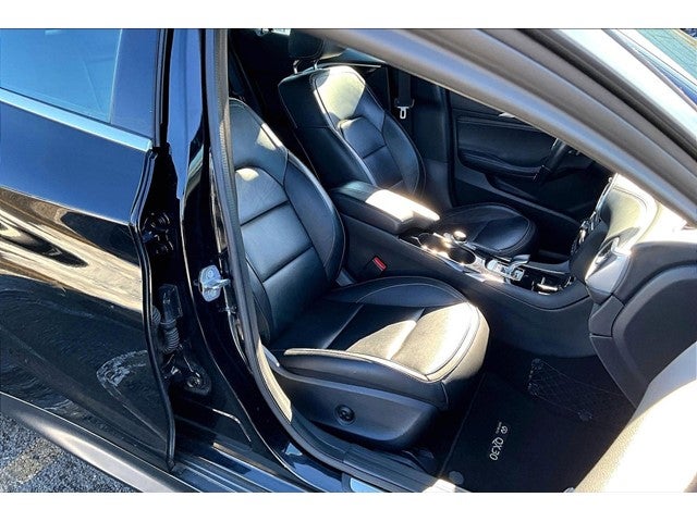 2018 INFINITI QX30 ESSENTIAL