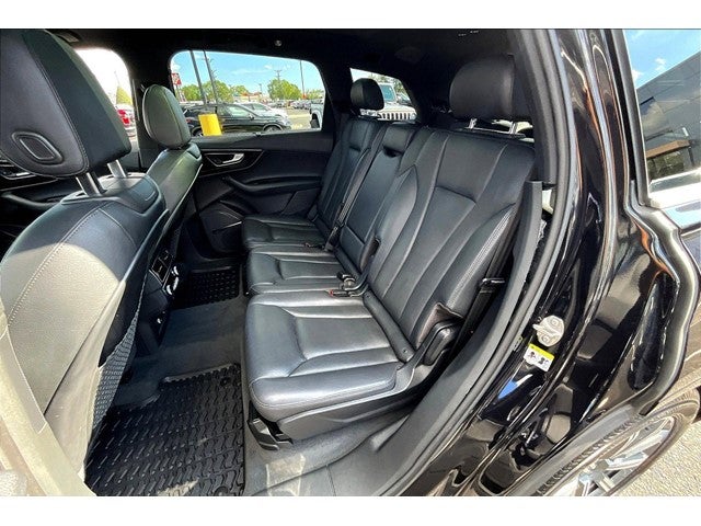 2019 Audi Q7 SE Premium Plus