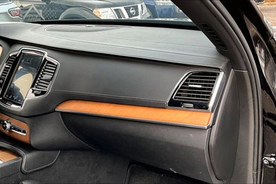 2019 Volvo XC90 Inscription