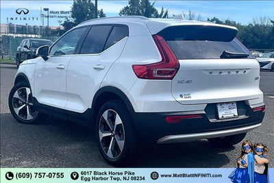2025 Volvo XC40 Core Bright Theme