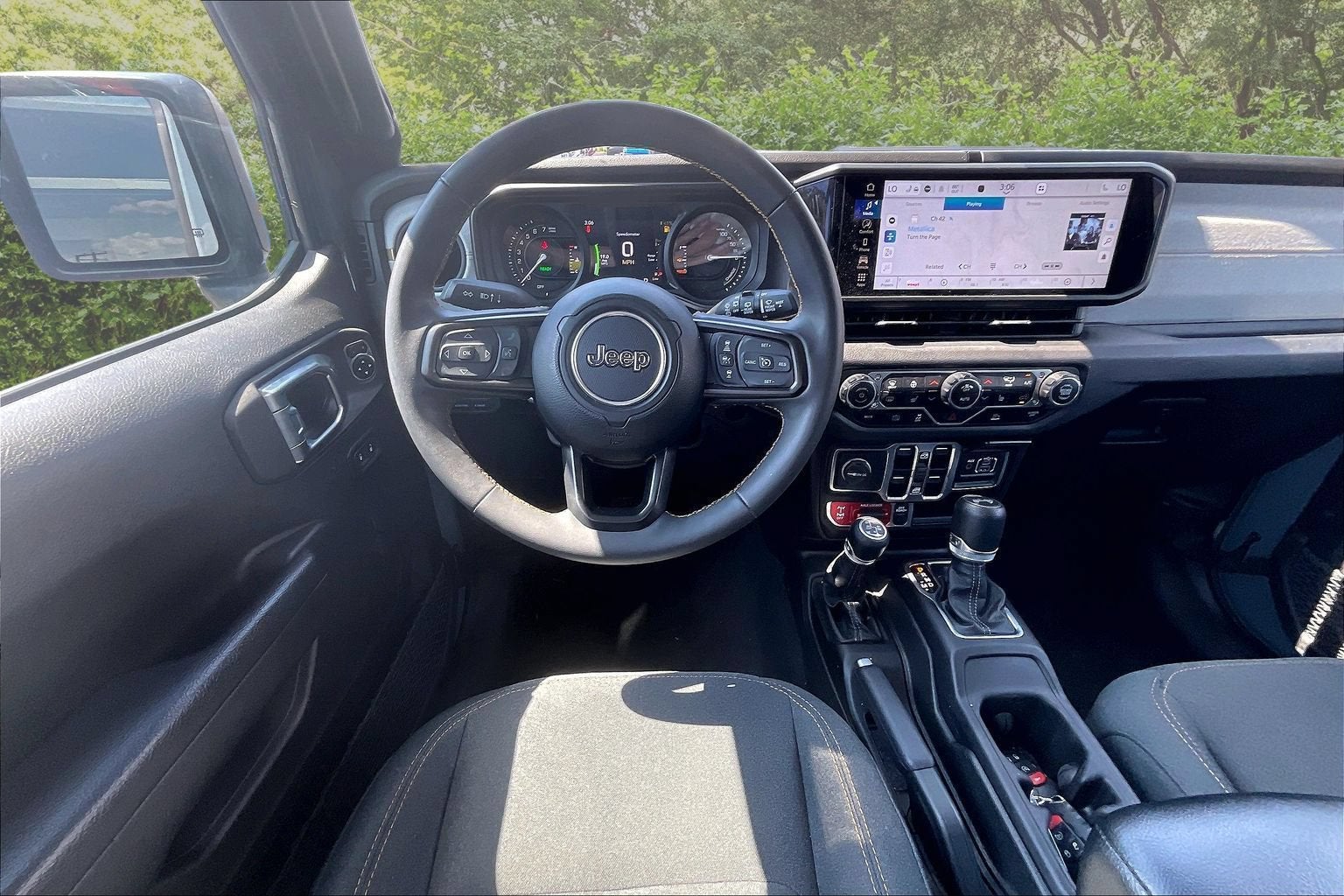 2024 Jeep Wrangler 4xe Willys