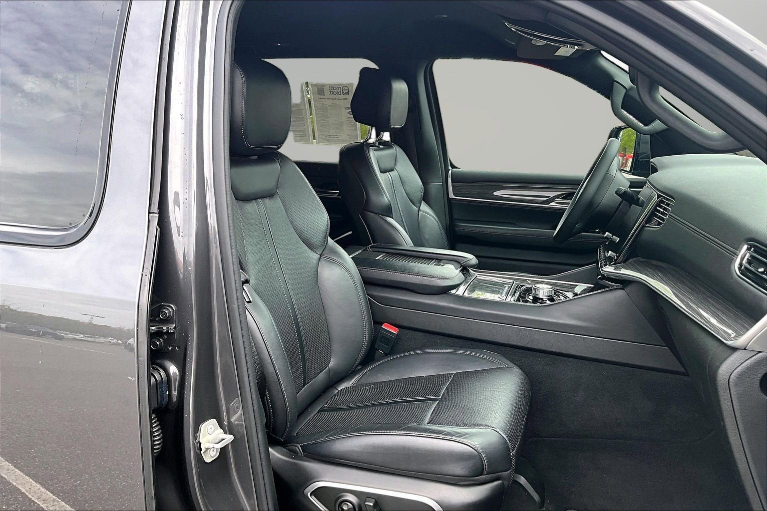 2022 Jeep Wagoneer Series II