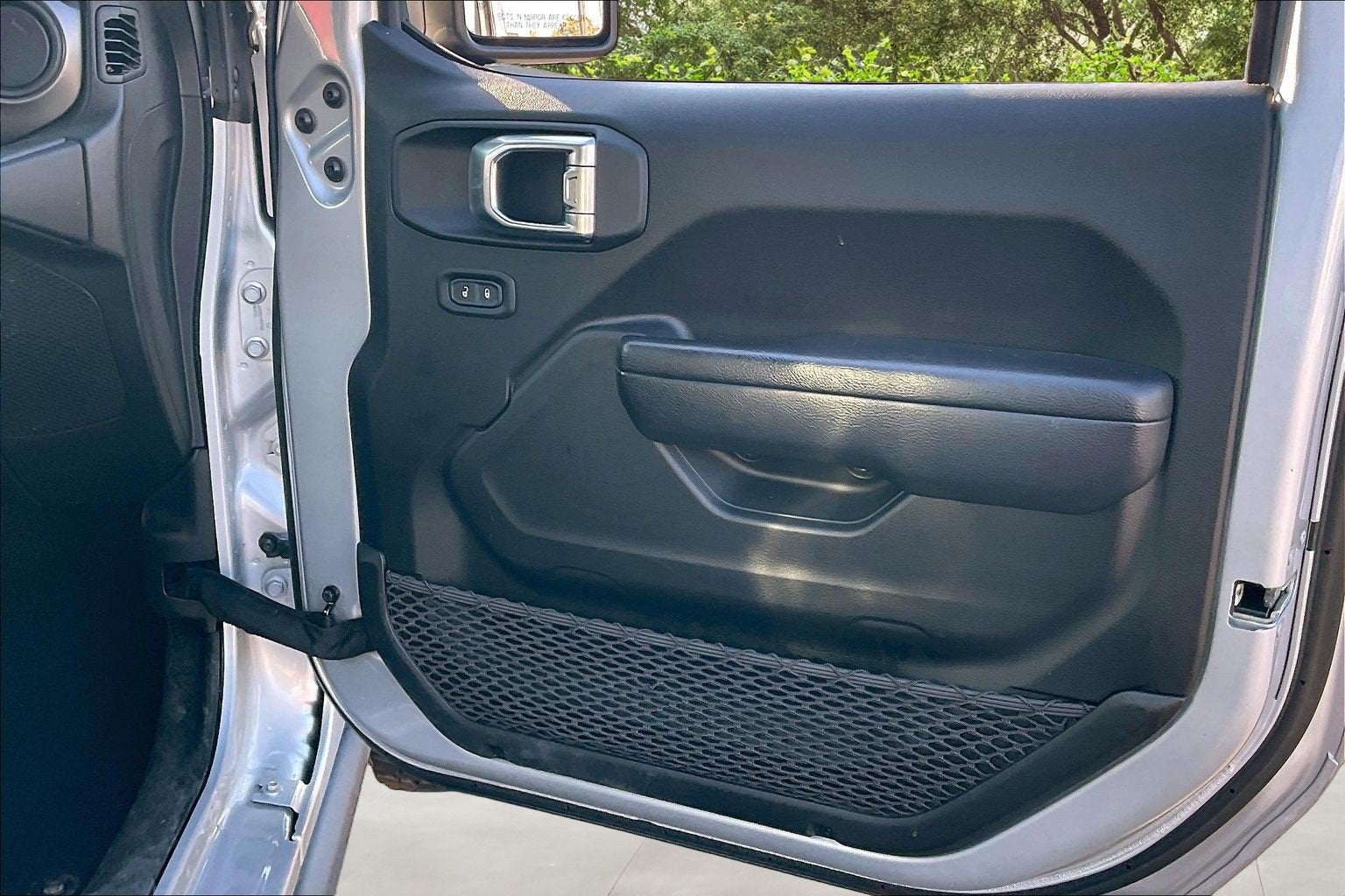 2023 Jeep Gladiator Willys