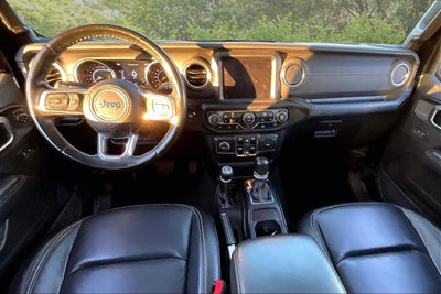 2022 Jeep Gladiator Overland